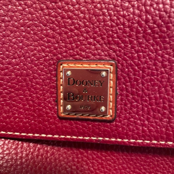 Dooney & Bourke handbag - Picture 3 of 4